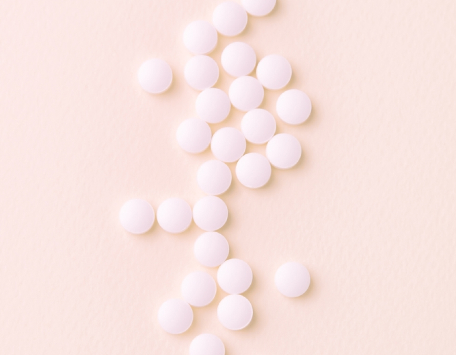 Tous les bienfaits de la biotine pour la santé et la beauté des cheveux